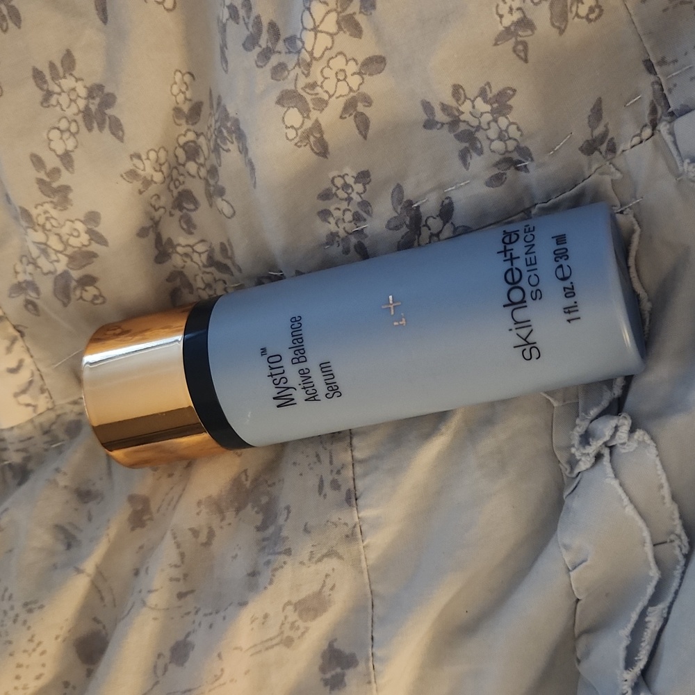 Mystro active balancing serum